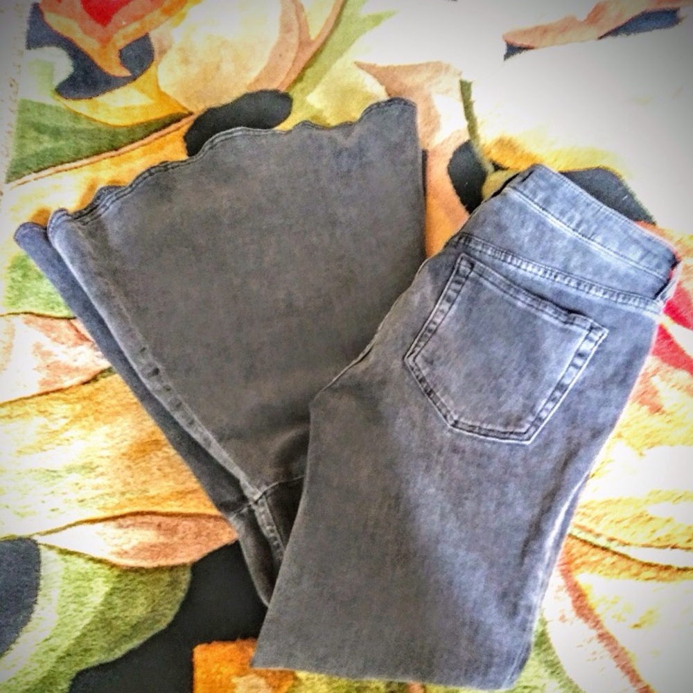 Free People black washed ruffle denim flare.NWOT